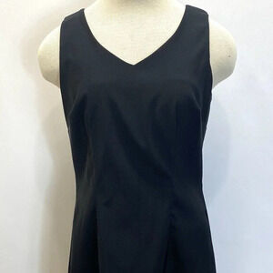 CDC Women Sleeveless Above Knee V-Neck Cocktail/Party Black Dress Size 6